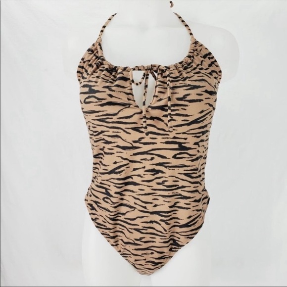 Abercrombie and fitch one piece bathing suit - Picture 3 of 4